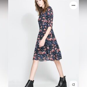 Zara floral dress Size XS
